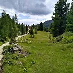 Alpenflair Mit Aussicht Zum Traeumen *