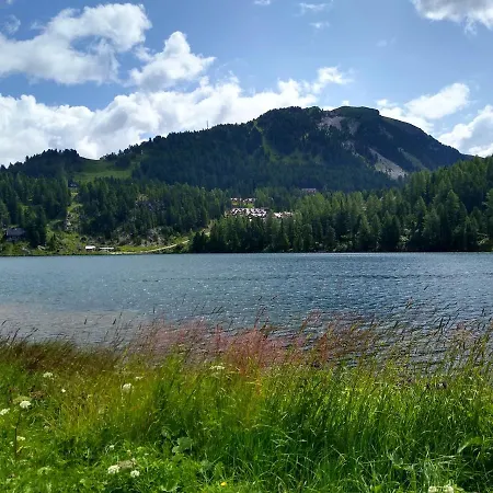 Alpenflair Mit Aussicht Zum Traeumen アパート Turracher Hohe