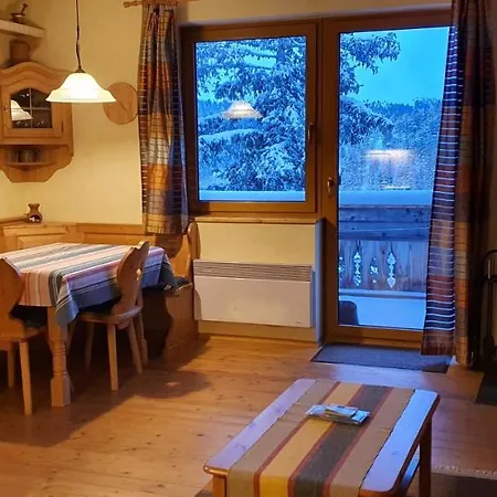 Alpenflair Mit Aussicht Zum Traeumen Апартаменты *